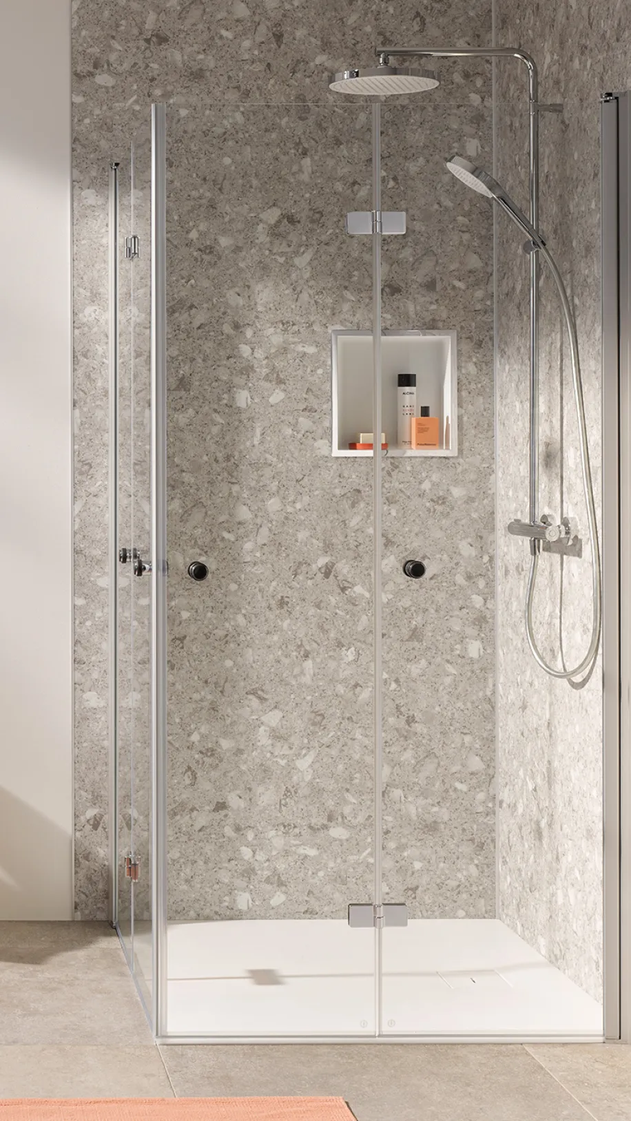Dusche Favorit Nova mit Eckeinstieg vom Hersteller HSK.